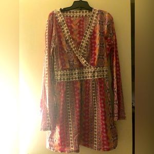 It is a very so comfortable dress, in relaxing loose dress